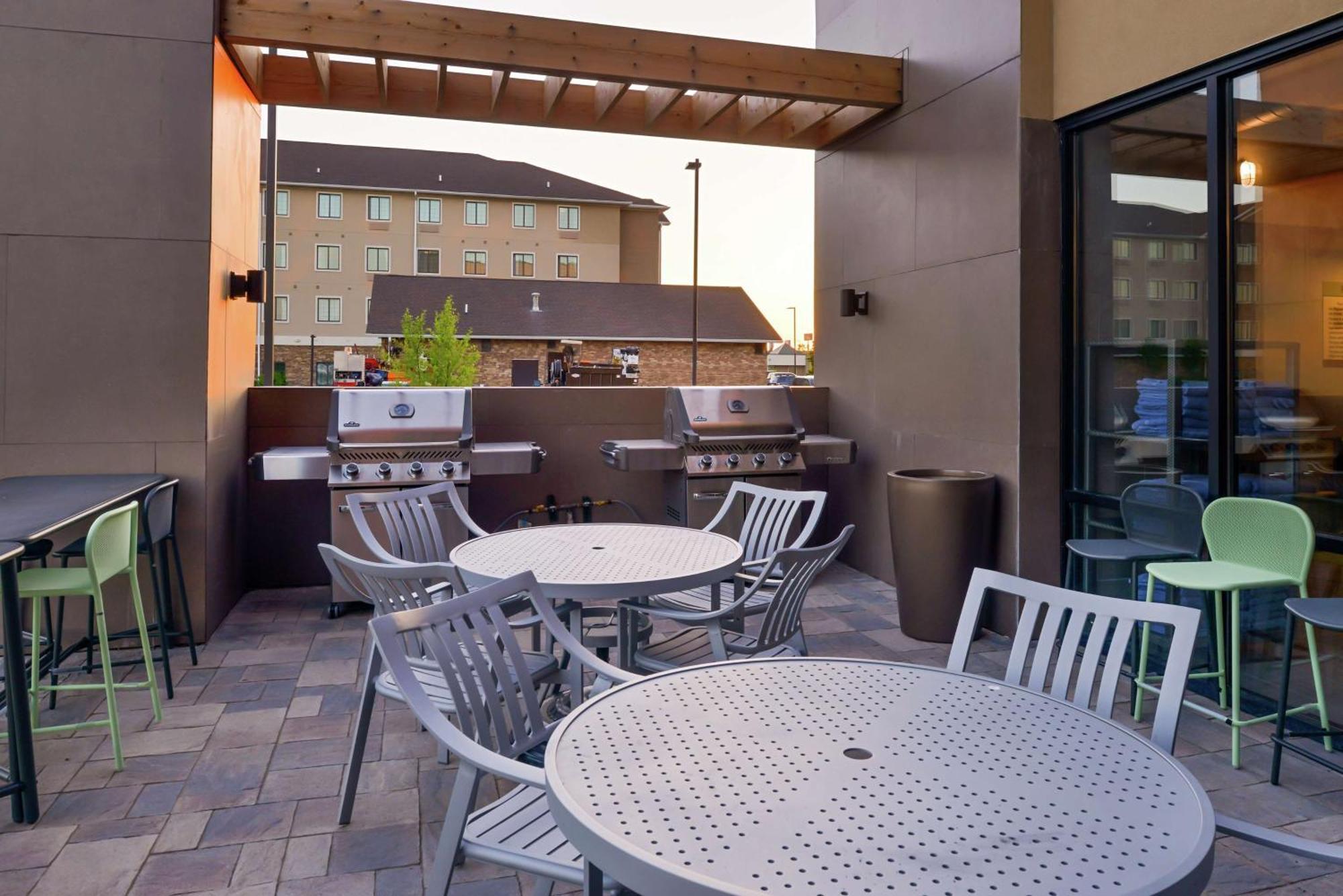 Home2 Suites By Hilton Merrillville Ngoại thất bức ảnh